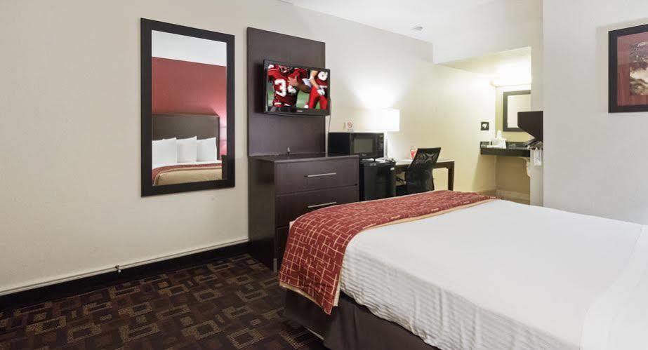 Red Roof Inn Oklahoma Airport I 40 W Fairgrounds Eksteriør billede